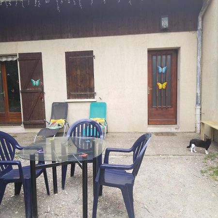 Maison Du Bonheur Mont-sous-Vaudrey Bagian luar foto
