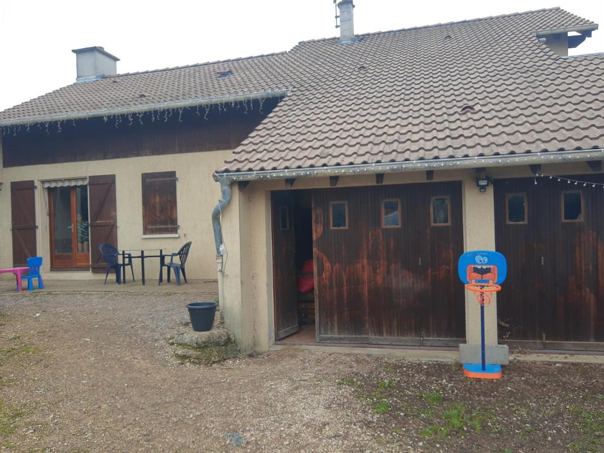 Maison Du Bonheur Mont-sous-Vaudrey Bagian luar foto